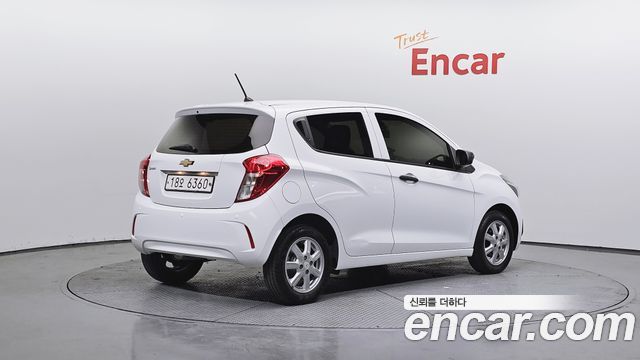 Chevrolet Spark 2017 thumb 3