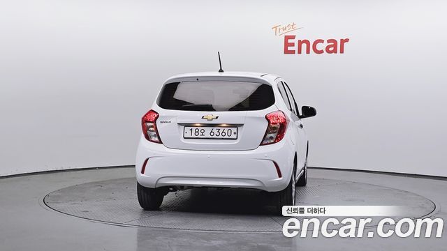 Chevrolet Spark 2017 thumb 5
