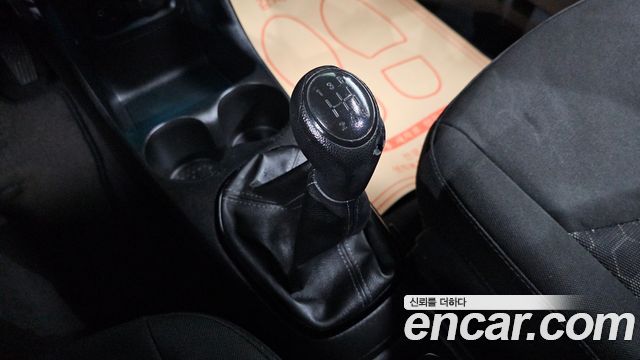 Chevrolet Spark 2017 thumb 9