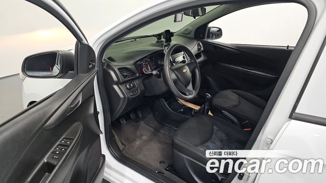 Chevrolet Spark 2017 thumb 10