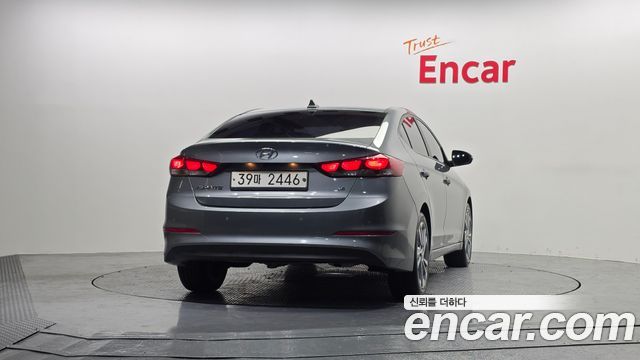 Hyundai Avante 2017 thumb 5