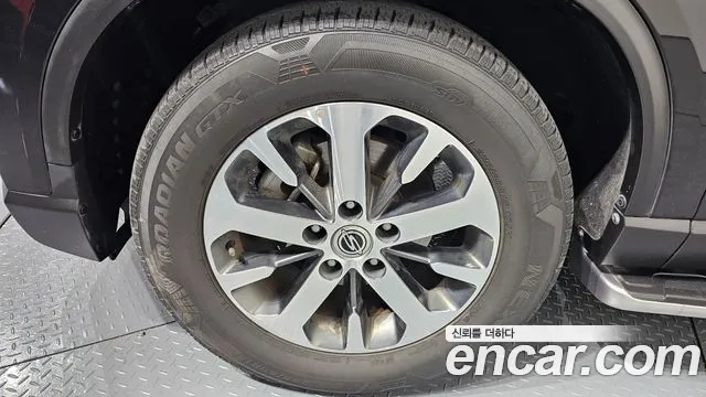SsangYong Rexton 2020 thumb 6
