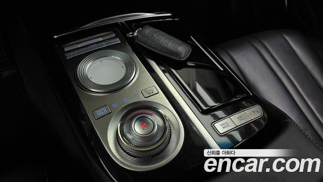 Genesis G80 2020 thumb 10