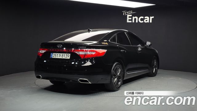 Hyundai Grandeur 2016 thumb 2