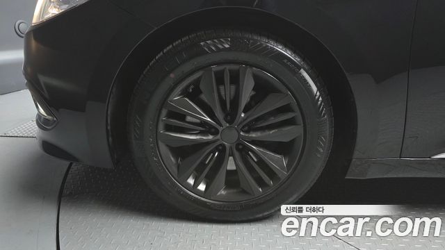 Hyundai Grandeur 2016 thumb 5