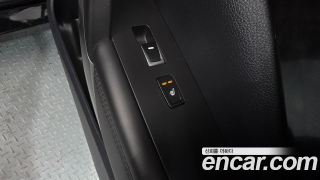 Hyundai Grandeur 2016 thumb 12