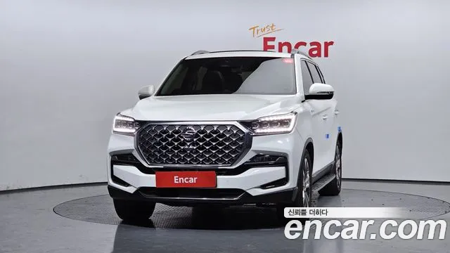 SsangYong Rexton 2022 thumb 4