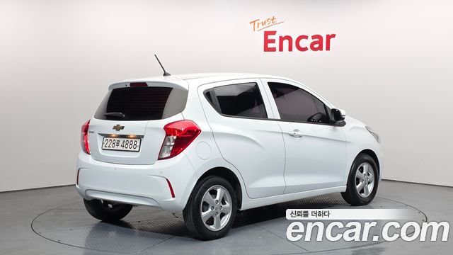 Chevrolet Spark 2019 thumb 3
