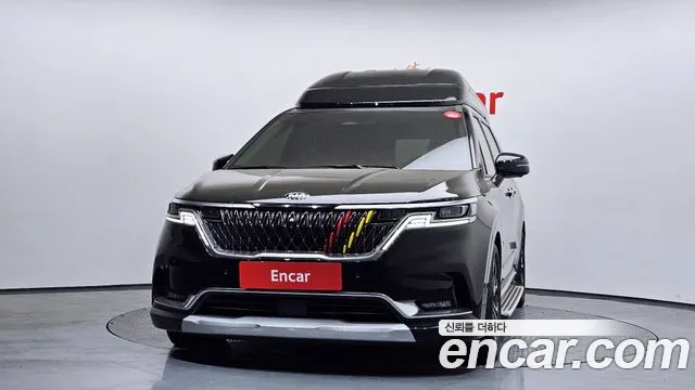 Kia Carnival 2021 thumb 4