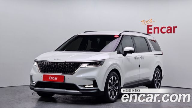 Kia Carnival 2023 thumb 2