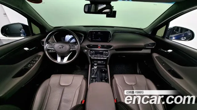 Hyundai Santa Fe 2019 thumb 8