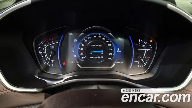 Hyundai Santa Fe 2019 thumb 9