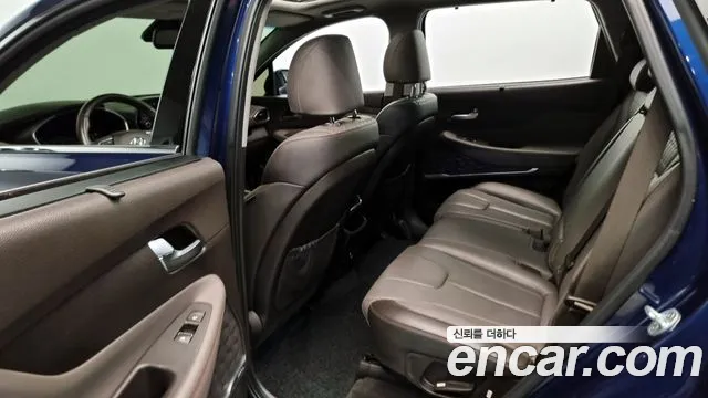 Hyundai Santa Fe 2019 thumb 12