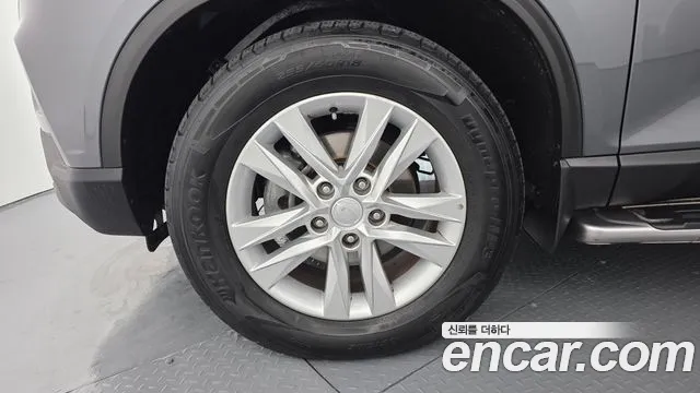 SsangYong Rexton 2020 thumb 6