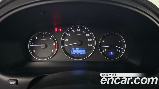 Hyundai Starex 2017 thumb 8