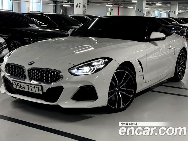 BMW Z4 2020 thumb 2