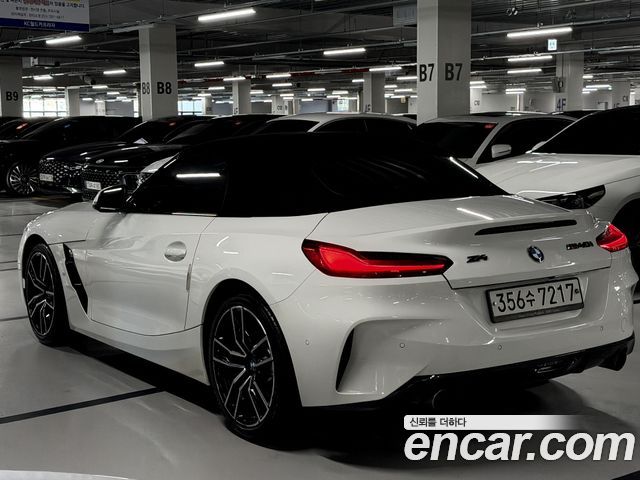 BMW Z4 2020 thumb 3
