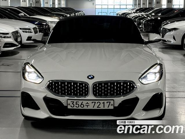 BMW Z4 2020 thumb 4