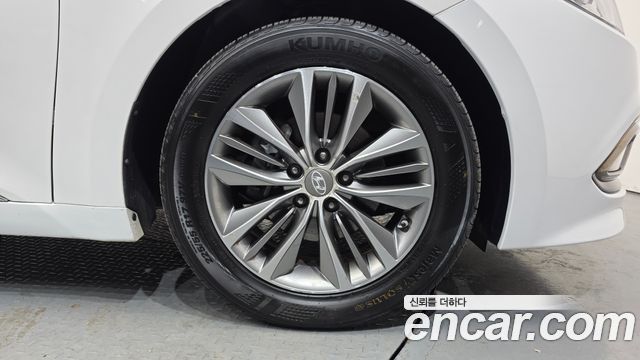 Hyundai Grandeur 2014 thumb 6