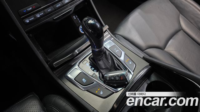 Hyundai Grandeur 2014 thumb 10