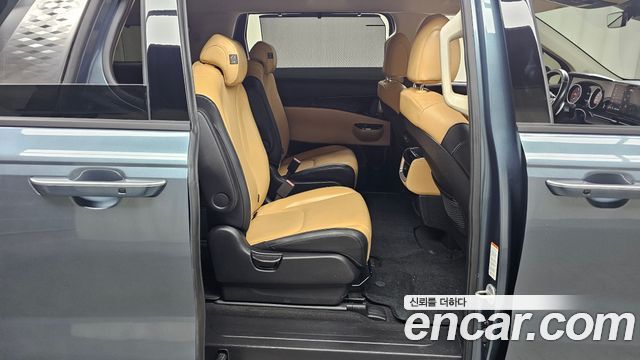 Kia Carnival 2022 thumb 12