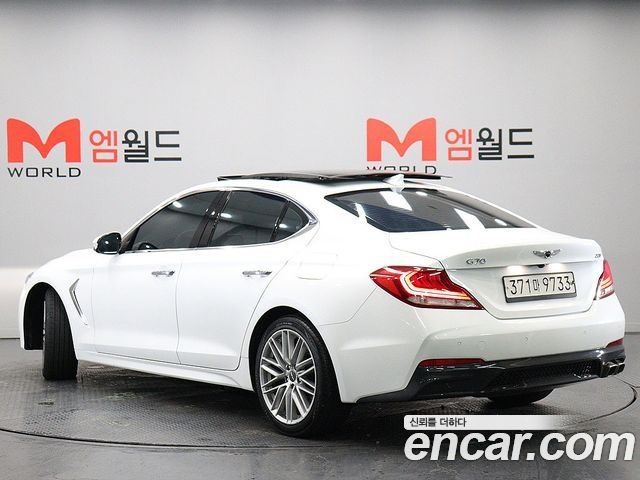 Genesis G70 2019 thumb 4