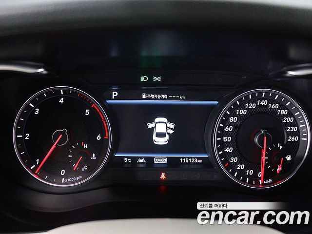 Genesis G70 2019 thumb 9