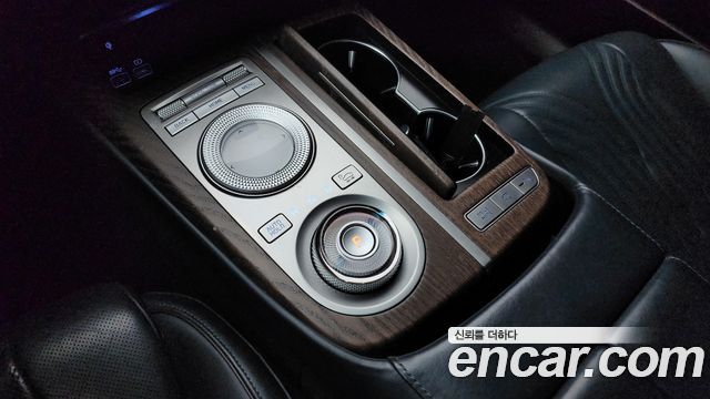 Genesis G80 2021 thumb 9