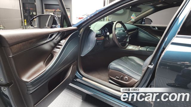 Genesis G80 2021 thumb 10