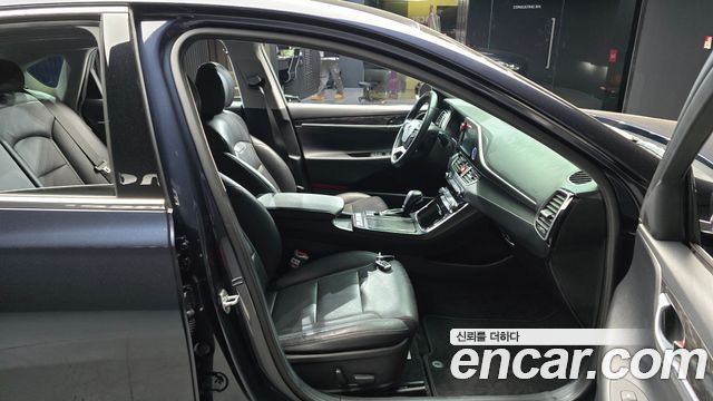 Hyundai Grandeur 2017 thumb 12