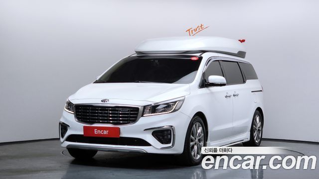 Kia Carnival 2019 thumb 2