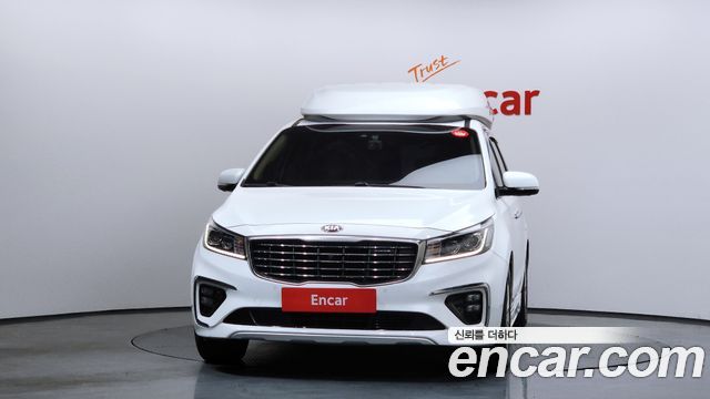 Kia Carnival 2019 thumb 4