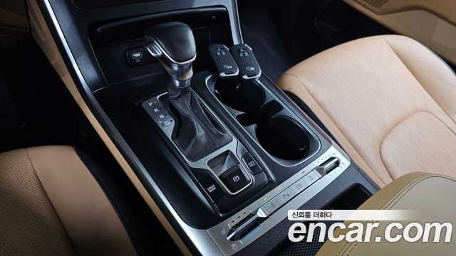 Kia Carnival 2021 thumb 9