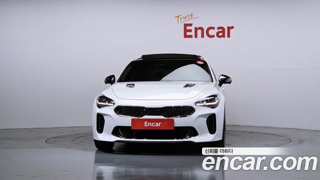 Kia Stinger 2022 thumb 4