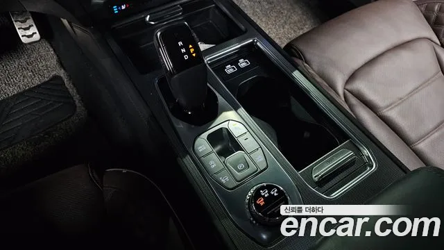 SsangYong Rexton 2021 thumb 9