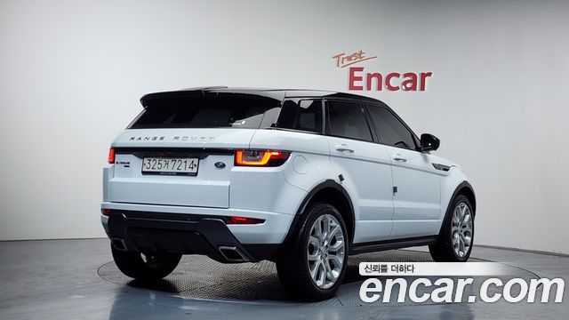 Land Rover Range Rover Evoque 2019 thumb 3