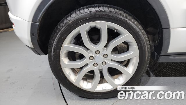 Land Rover Range Rover Evoque 2019 thumb 5