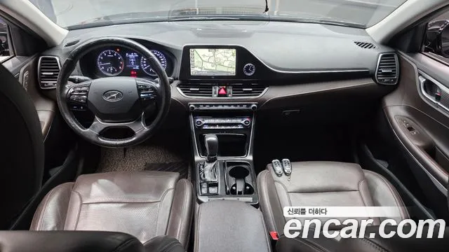 Hyundai Grandeur 2017 thumb 8
