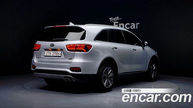 Kia Sorento 2019 thumb 3