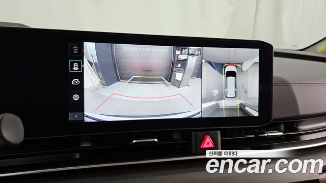 Kia Carnival 2024 thumb 11
