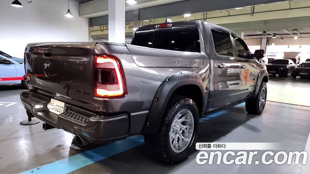 Dodge Ram Pick Up 2019 thumb 3