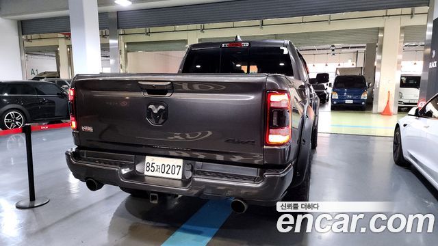 Dodge Ram Pick Up 2019 thumb 5