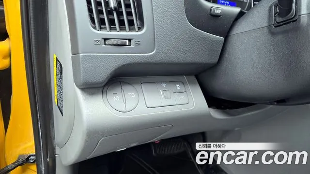 Hyundai Starex 2019 thumb 11