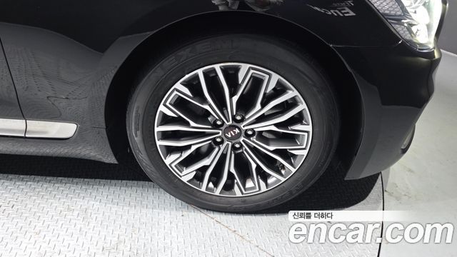 Kia K9 2018 thumb 6