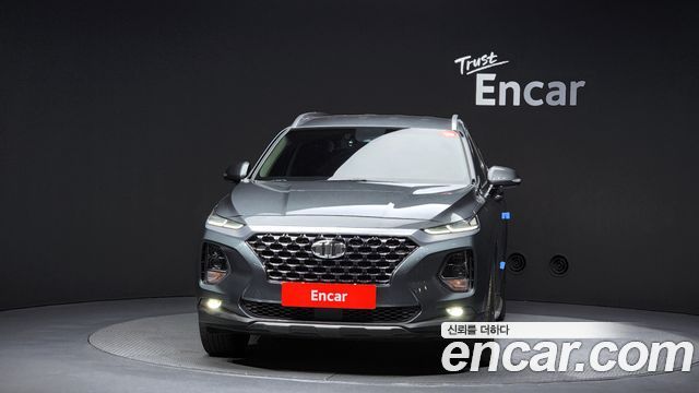 Hyundai Santa Fe 2018 thumb 3