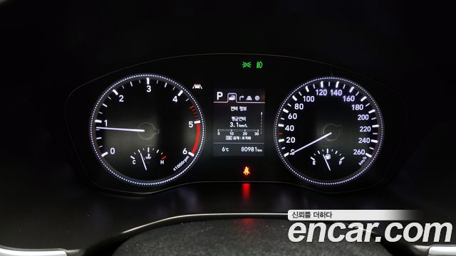 Hyundai Santa Fe 2018 thumb 8