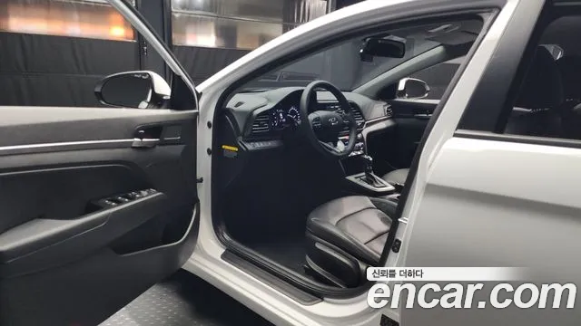 Hyundai Avante 2020 thumb 6