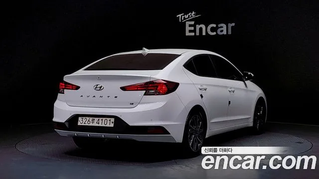 Hyundai Avante 2020 thumb 9