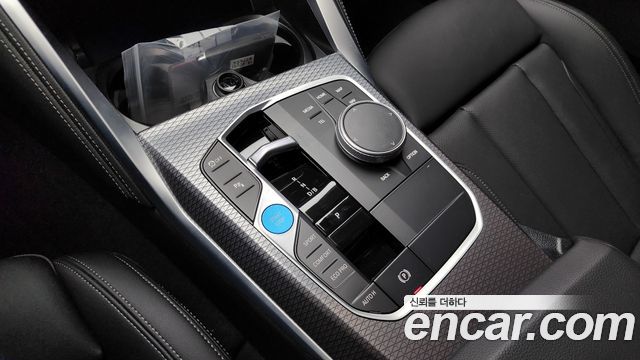 BMW i4 2025 thumb 10