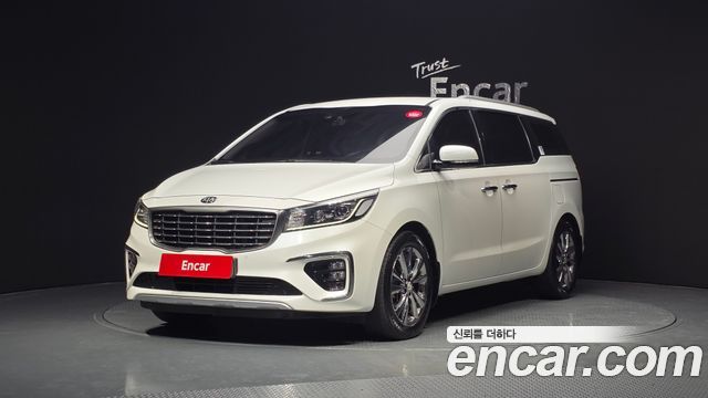 Kia Carnival 2019 thumb 2